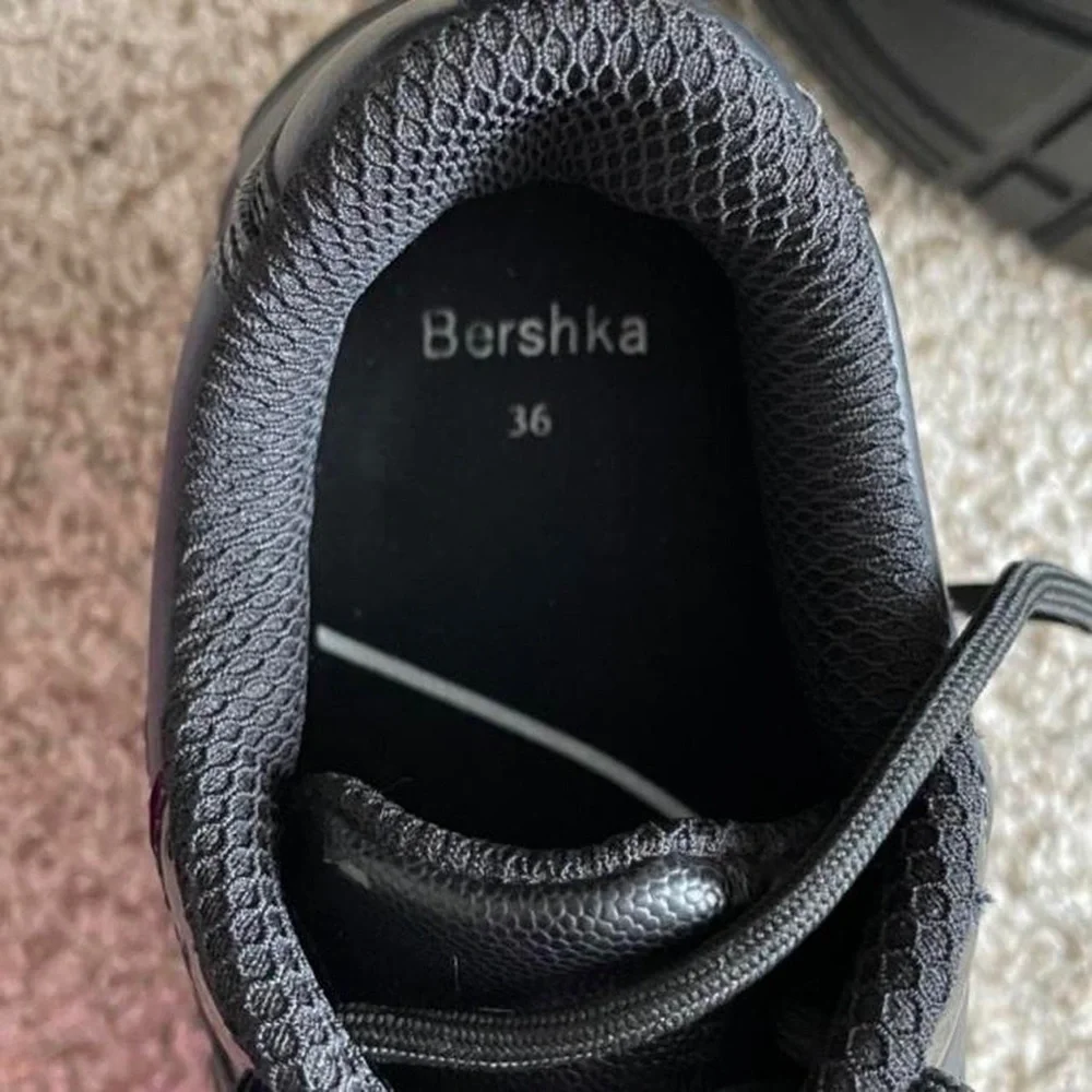 SOLD - Picture 4 of 4